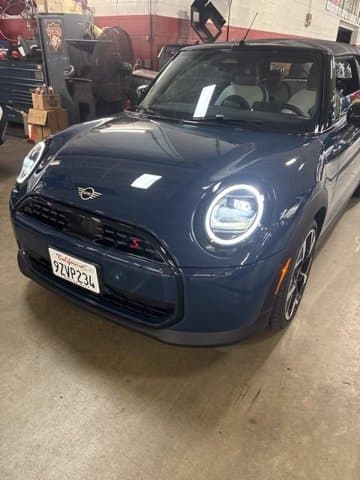 2025 Mini Convertible Cooper S — photo 1 of 6