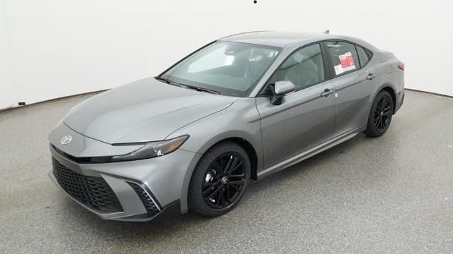 2026 Toyota Camry SE — photo 1 of 52
