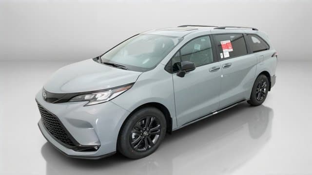 2026 Toyota Sienna XSE — photo 1 of 16
