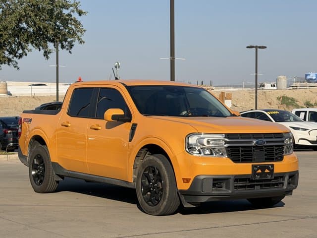 2022 Ford Maverick Base — photo 1 of 13