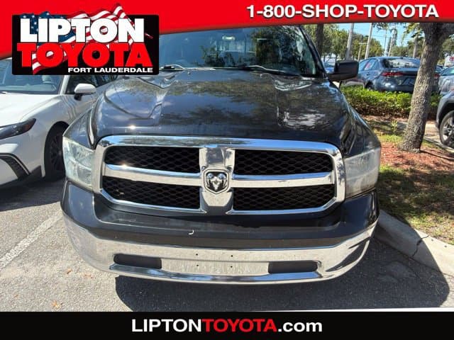 2015 RAM 1500 SLT — photo 1 of 2
