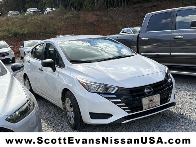 2024 Nissan Versa S — photo 1 of 3