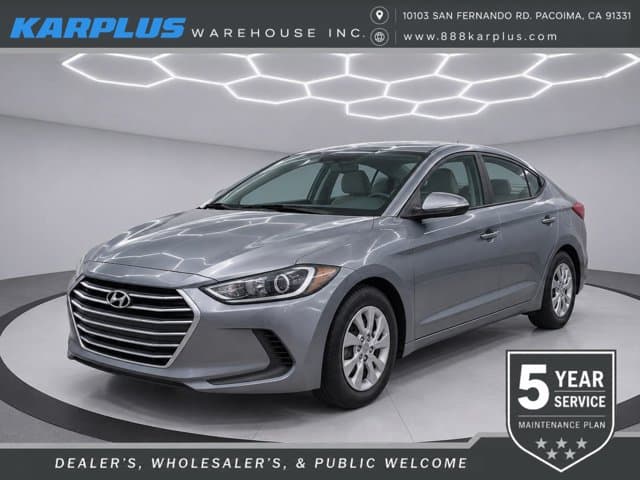 2018 Hyundai Elantra SE — photo 1 of 17