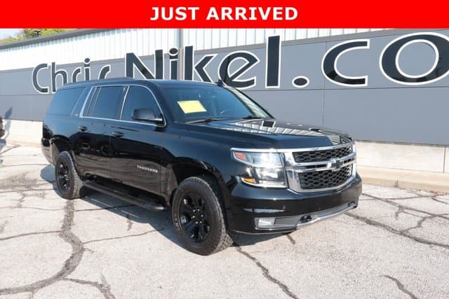 2019 Chevrolet Suburban LT — photo 1 of 32