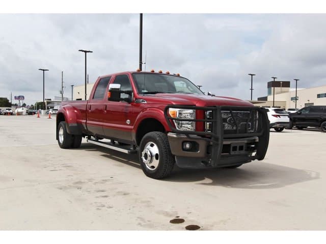2015 Ford Super Duty F-350 DRW Base — photo 1 of 31