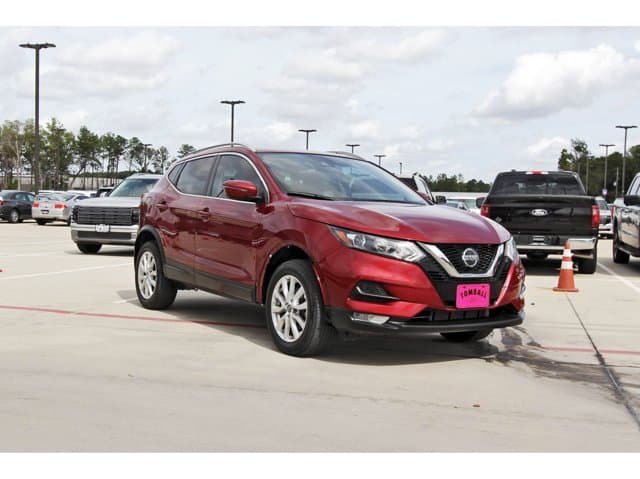 2021 Nissan Rogue Sport SV — photo 1 of 35