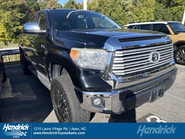2015 Toyota Tundra 4WD Truck LTD — photo 1 of 9