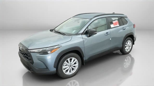 2026 Toyota Corolla Cross LE — photo 1 of 16
