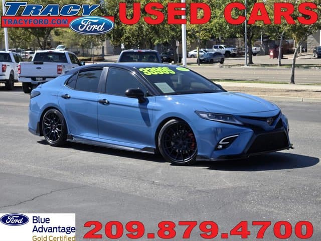 2022 Toyota Camry Base — photo 1 of 27