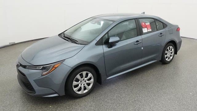 2027 Toyota Corolla LE — photo 1 of 30