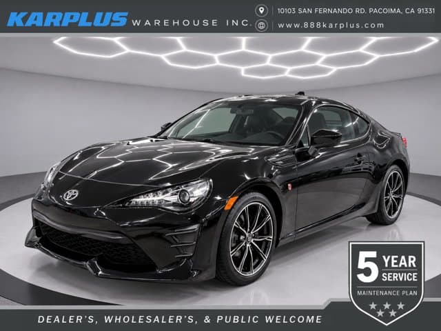 2017 Toyota 86 Base — photo 1 of 24