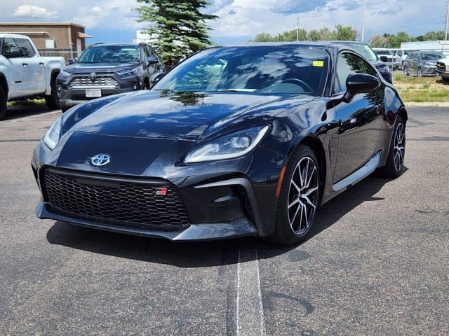 2023 Toyota GR86 Base — photo 1 of 31