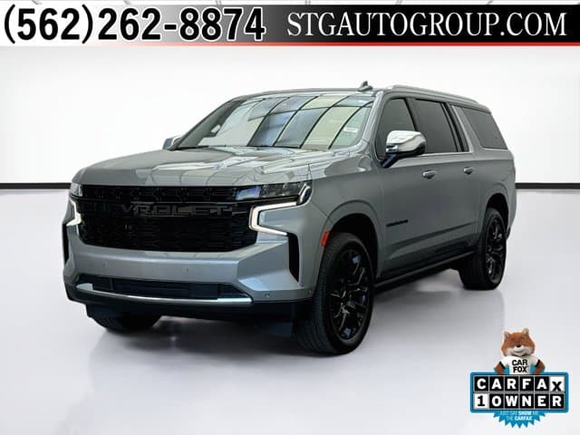 2023 Chevrolet Suburban Premier — photo 1 of 23