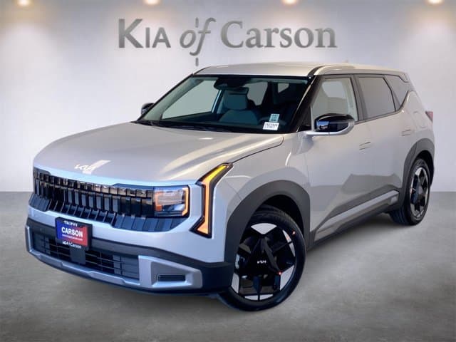 2027 Kia Seltos S — photo 1 of 33