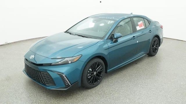 2026 Toyota Camry SE — photo 1 of 52
