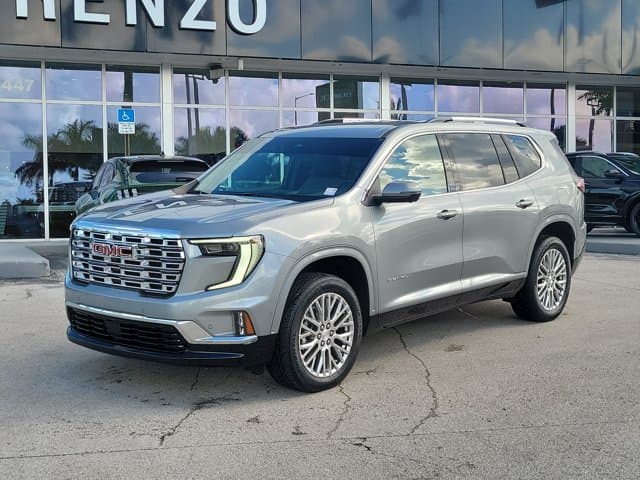 2025 GMC Acadia FWD Denali — photo 1 of 31