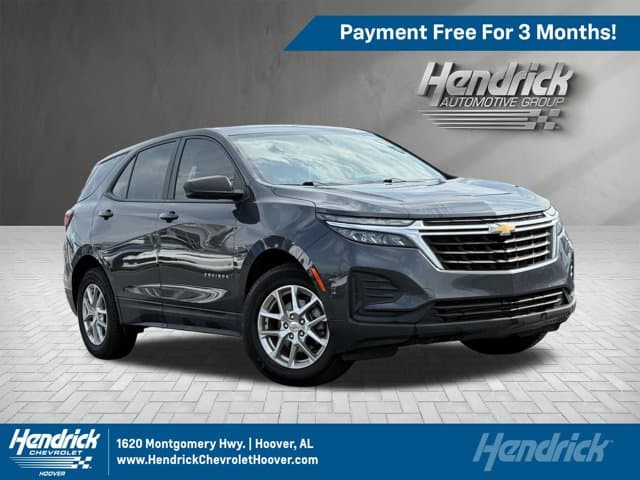 2022 Chevrolet Equinox LS — photo 1 of 14