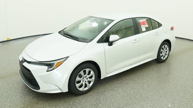 2026 Toyota Corolla Hybrid LE — photo 1 of 32