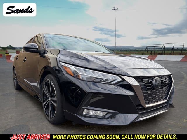 2023 Nissan Sentra SR — photo 1 of 15