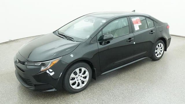 2026 Toyota Corolla LE — photo 1 of 52