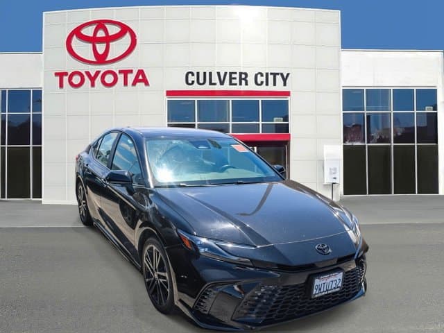 2026 Toyota Camry XSE — photo 1 of 16