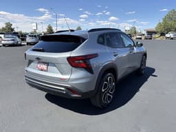 Extra Photo