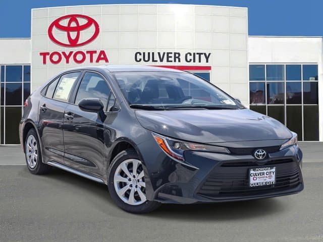 2026 Toyota Corolla LE — photo 1 of 26