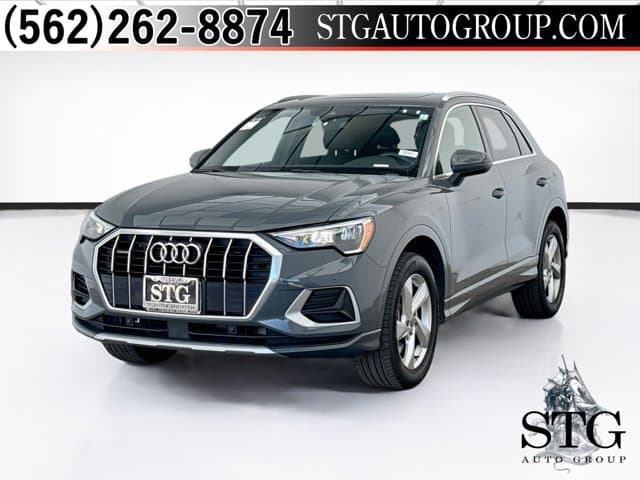 2020 Audi Q3 Premium quattro — photo 1 of 21