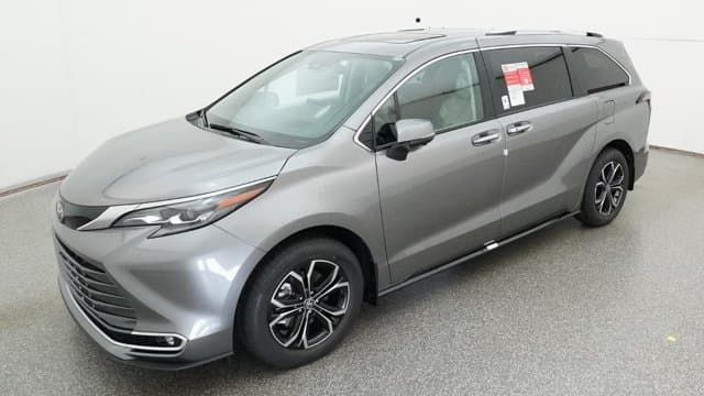 2026 Toyota Sienna Platinum — photo 1 of 32