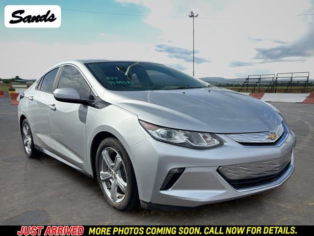 2016 Chevrolet Volt LT — photo 1 of 11