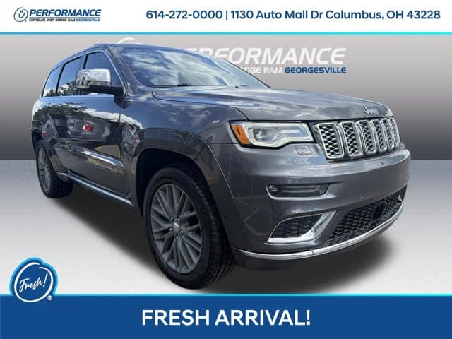 2017 Jeep Grand Cherokee Summit — photo 1 of 26