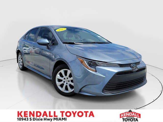 2025 Toyota Corolla LE — photo 1 of 29
