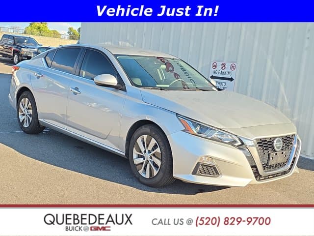 2021 Nissan Altima 2.5 S — photo 1 of 12
