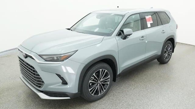 2026 Toyota Grand Highlander Hybrid MAX Platinum — photo 1 of 52