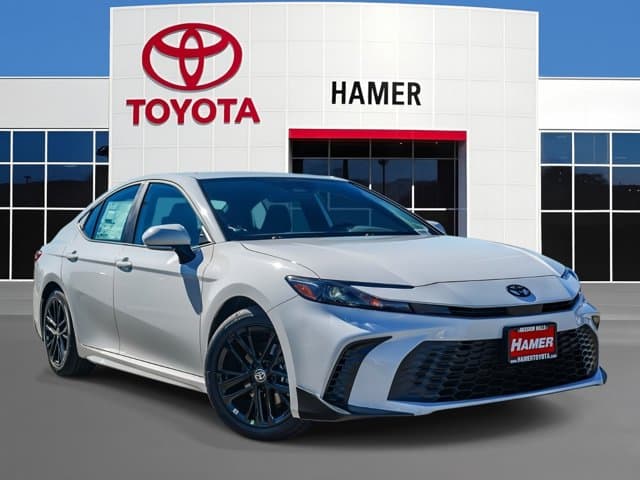 2026 Toyota Camry SE — photo 1 of 28