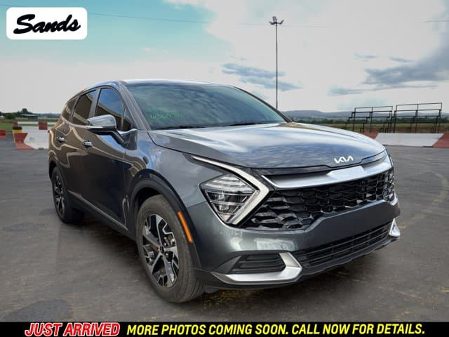 2024 Kia Sportage EX — photo 1 of 11
