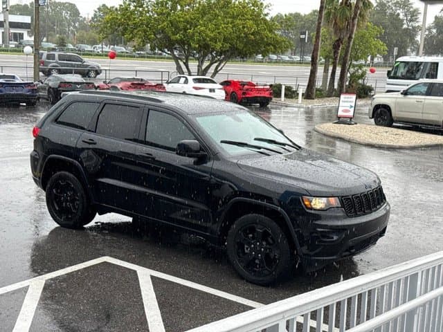 2020 Jeep Grand Cherokee Upland — photo 1 of 3
