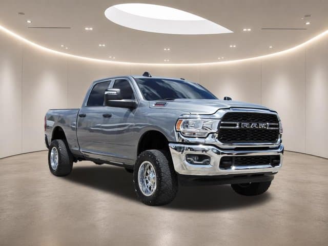 2024 RAM 2500 Tradesman — photo 1 of 31