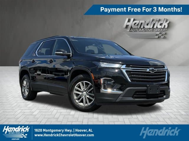 2023 Chevrolet Traverse LT Leather — photo 1 of 16