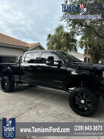 2018 Ford Super Duty F-250 SRW LARIAT — photo 1 of 4
