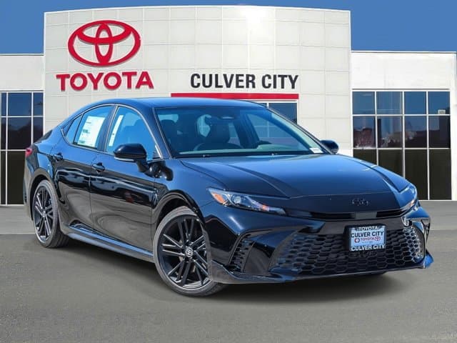 2026 Toyota Camry SE Nightshade — photo 1 of 26