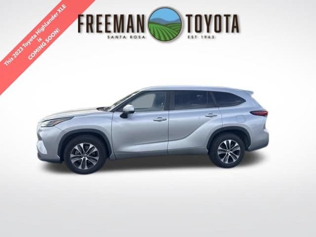 2023 Toyota Highlander XLE — photo 1 of 8