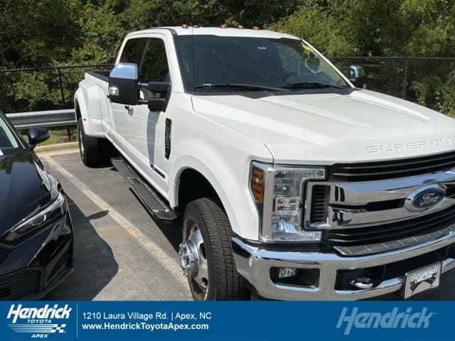 2019 Ford Super Duty F-350 DRW XLT — photo 1 of 13