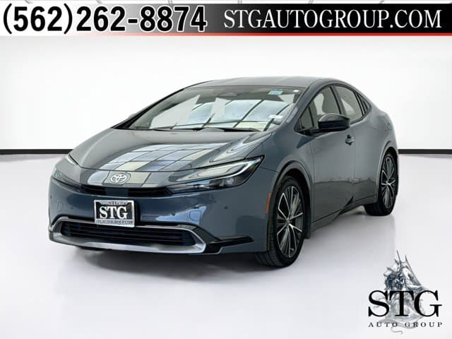 2025 Toyota Prius XLE — photo 1 of 19