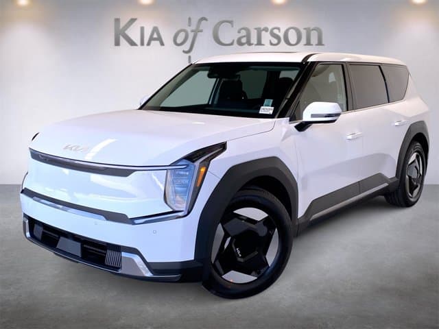 2026 Kia EV9 Light Long Range — photo 1 of 36