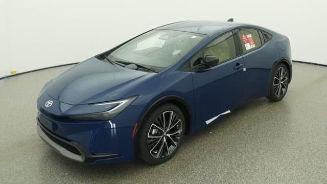 2027 Toyota Prius XLE — photo 1 of 32