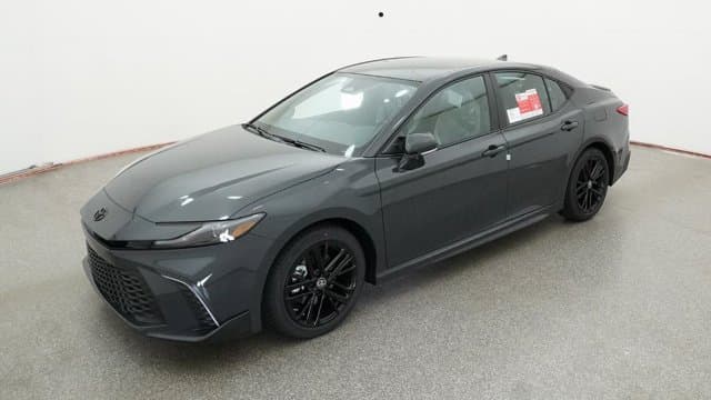 2026 Toyota Camry SE — photo 1 of 32