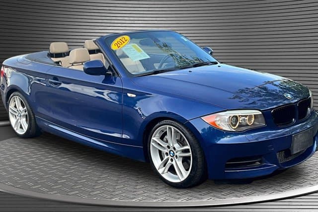 2012 BMW 1 Series 135i — photo 1 of 22