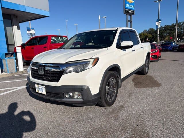 2019 Honda Ridgeline RTL-E — photo 1 of 19