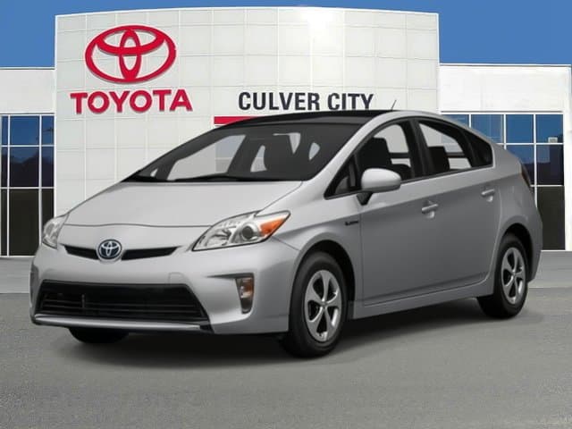 2012 Toyota Prius Four — photo 1 of 20